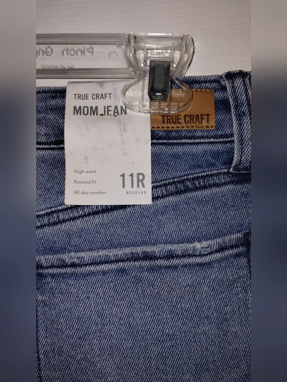 True Craft Women's Faded Blue Straight Leg Jeans